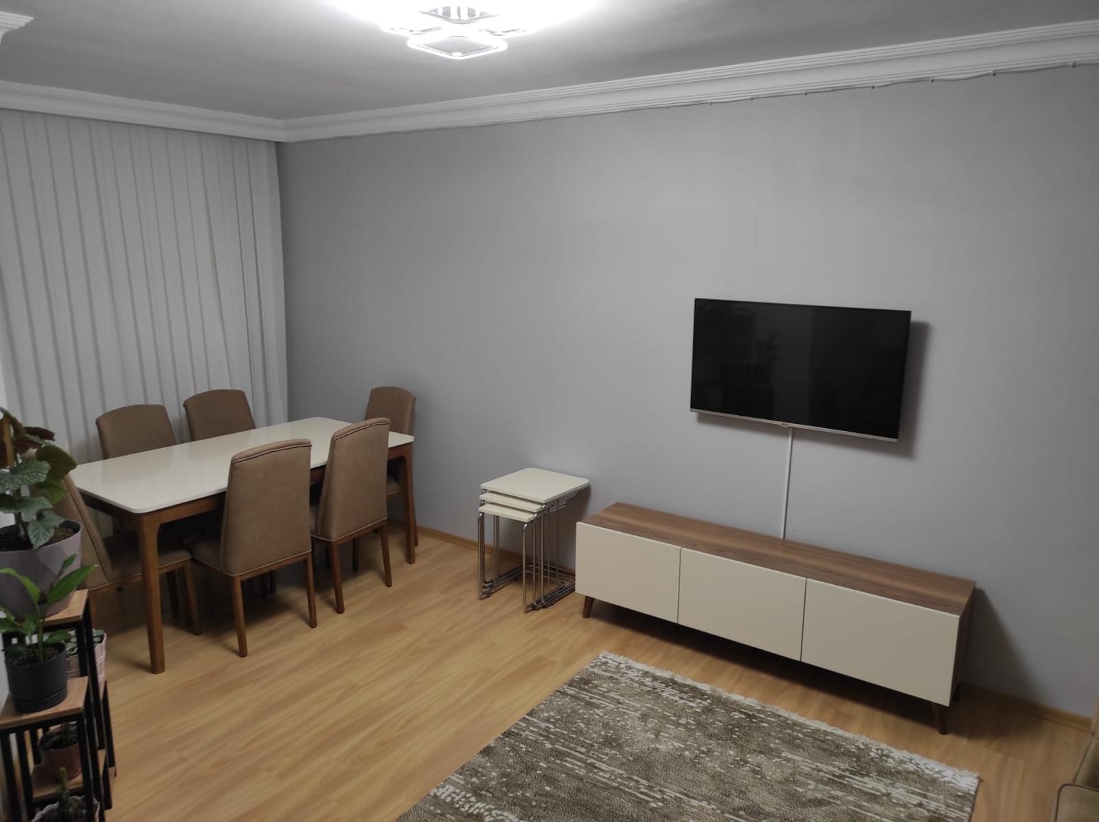 TV Ünitesi 42